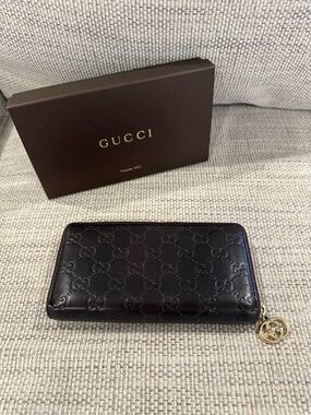 Gucci Guccissima Signature Leather Zip Around Long Wallet In Black